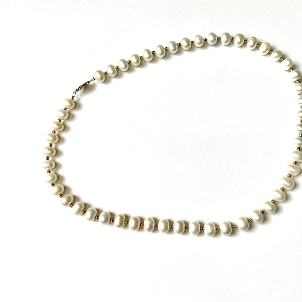 Freshwater Pearl 17" Necklace with 10k gold clasp